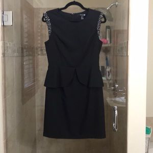 EUC- Forever 21- LBD- Size M